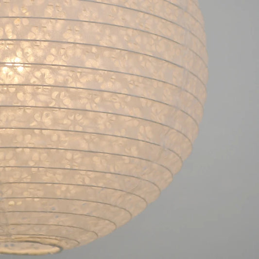 和紙ペンダントライト-和紙照明ペンダント-日本の和紙ランプ-和風ペンダントライト-手作り和紙照明-薄紙ペンダントライト-モダン和紙照明-和紙照明デザイン-伝統的な和紙照明-小さな空間-多灯吊り玄関照明-廊下照明-二重提灯-1灯-ペンダントライト-バド-spn1-1104-小梅白in小梅白-電球別売