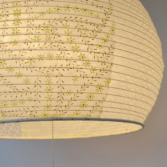 和紙ペンダントライト-和紙照明ペンダント-日本の和紙ランプ-和風ペンダントライト-手作り和紙照明-薄紙ペンダントライト-モダン和紙照明-和紙照明デザイン-伝統的な和紙照明-6畳用照明-2灯ペンダントライト-ポッポ SPN2-1063 万年草×小梅白 電球別売